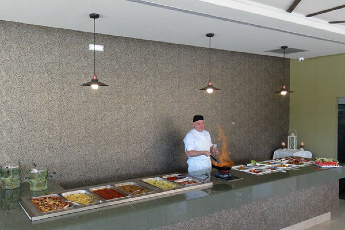 Aparthotel Plaza Pallas (Tsilivi) (F)