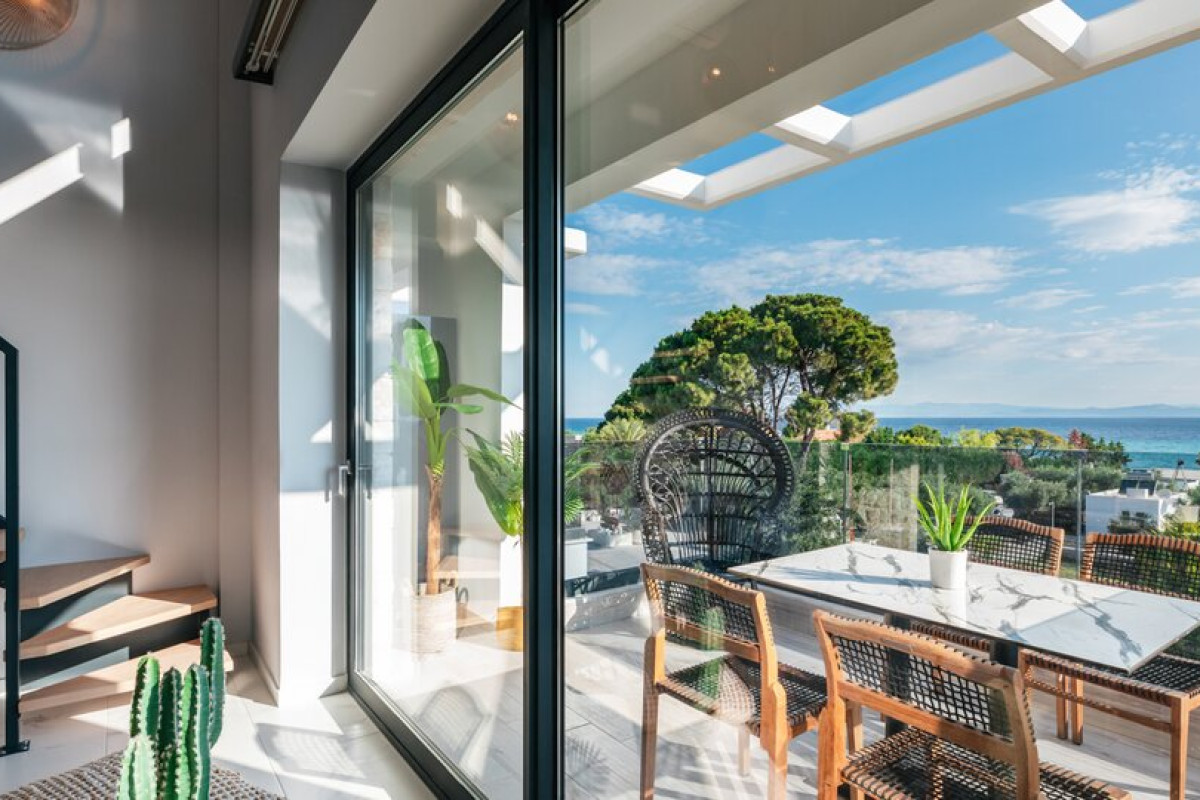 Cocooning Suites by Blue Carpet
