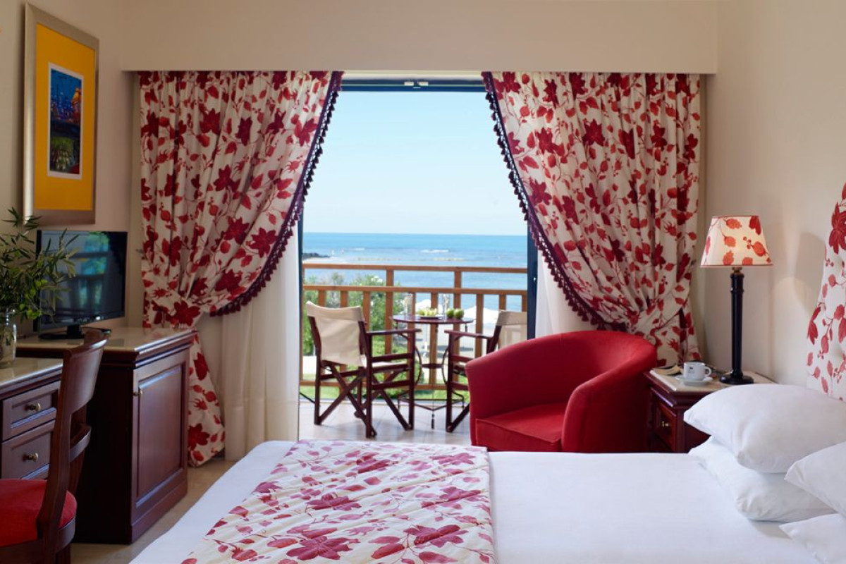 Roda Beach Resort  Spa