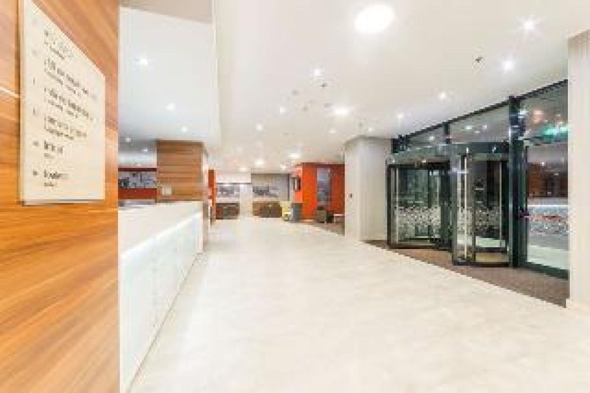 HAMPTON BY HILTON