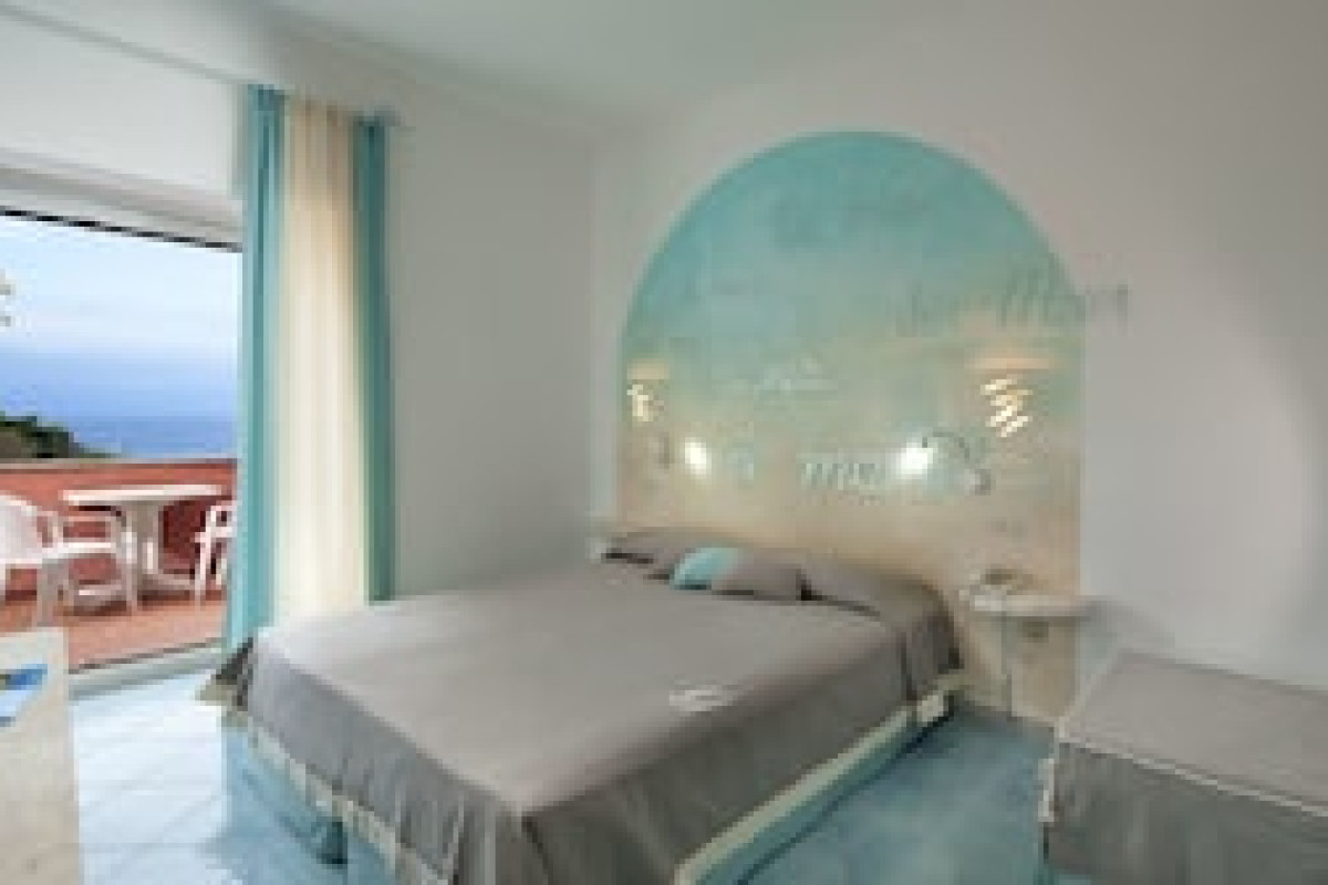 CORALLARO HOTEL