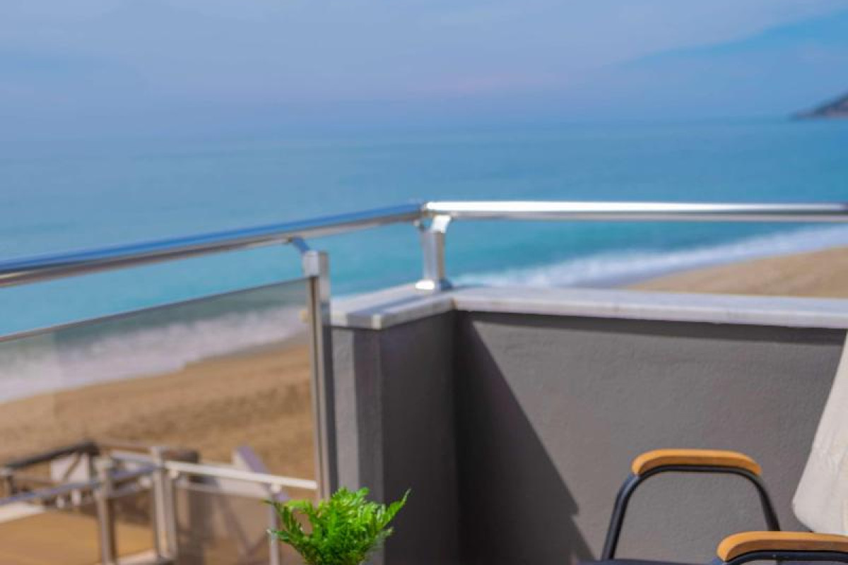 PALMİYE BEACH HOTEL