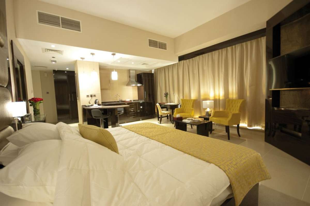 GEVORA HOTEL