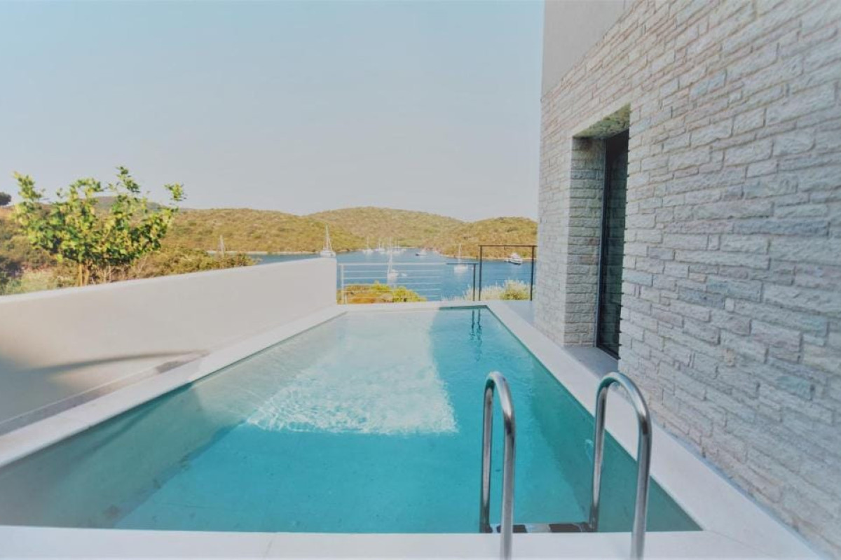 Sivota Deamaris Luxury Boutique Hotel