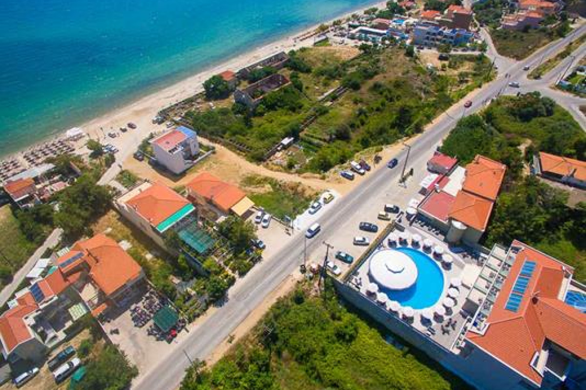 The Dome Luxury Hotel