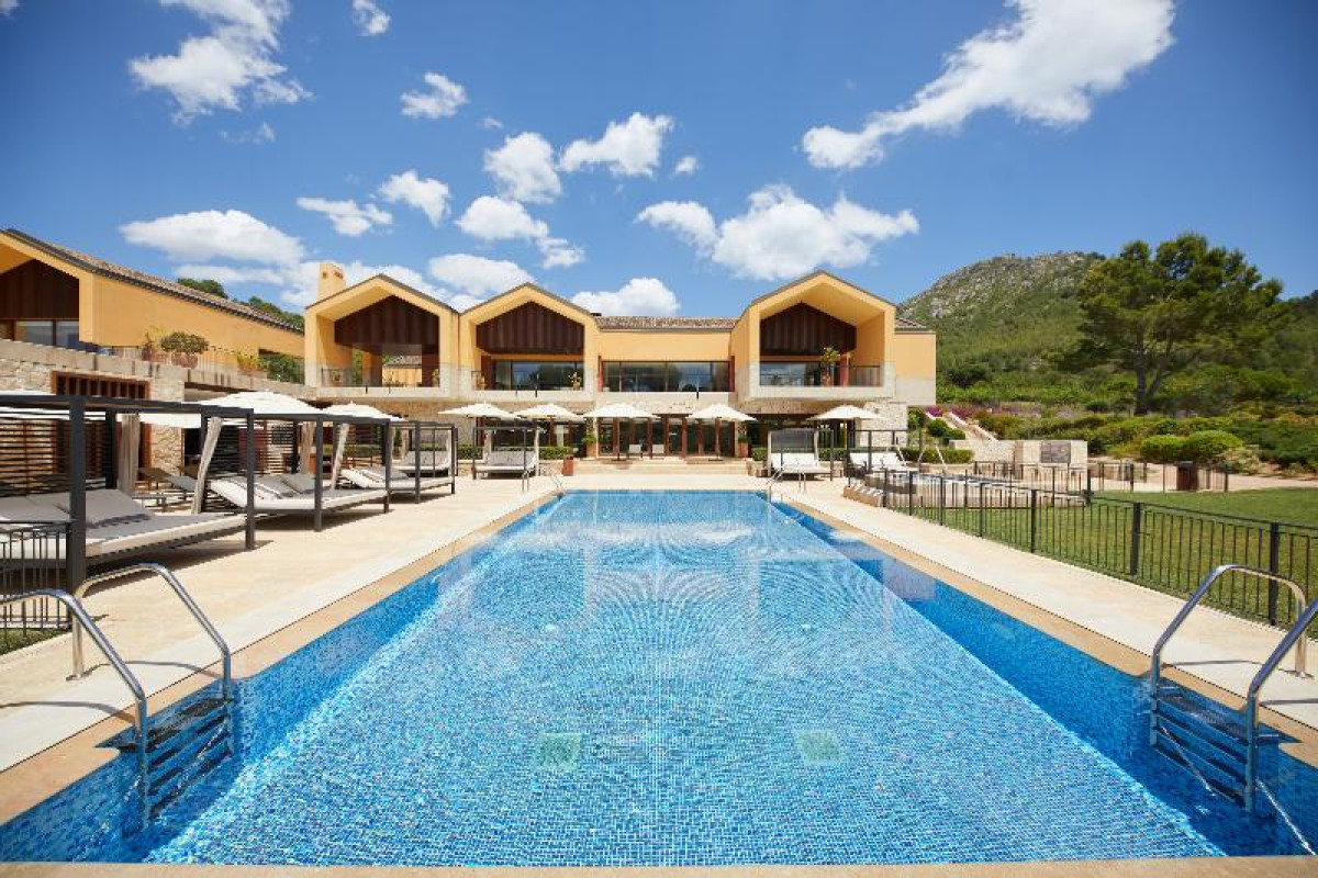 Cap Vermell Grand