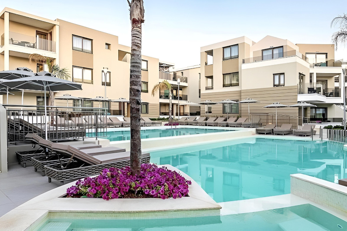 PORTO PLATANIAS BEACH LUXURY SELECTION