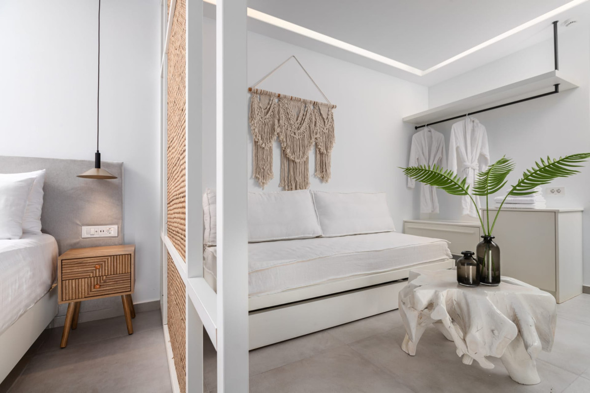 MYZITH LUXURY SUITES