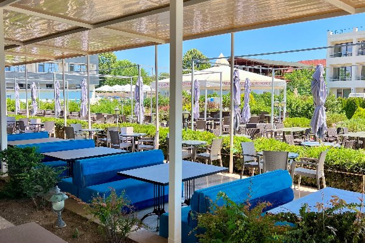 PALACE HOTEL RESORT.