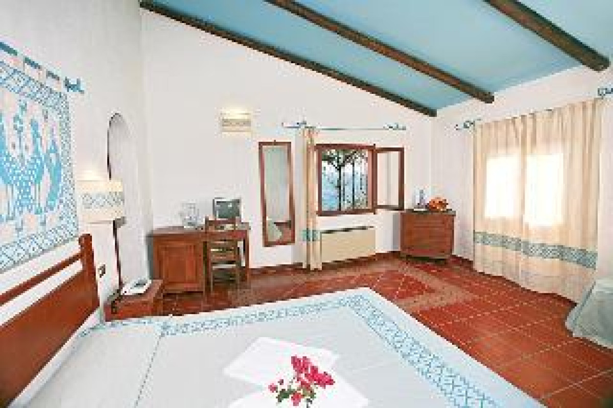 ARBATAX PARK RESORT COTTAGE