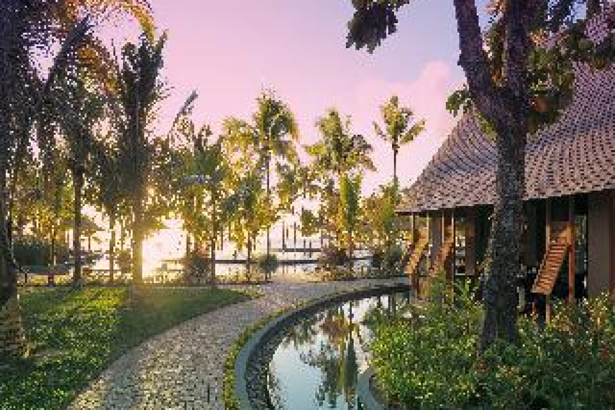 TROU AUX BICHES BEACHCOMBER GOLF RESORT amp; SPA