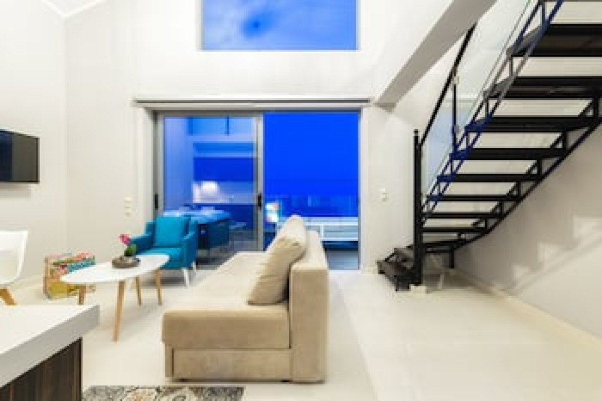 PEARL LUXURY LIVING