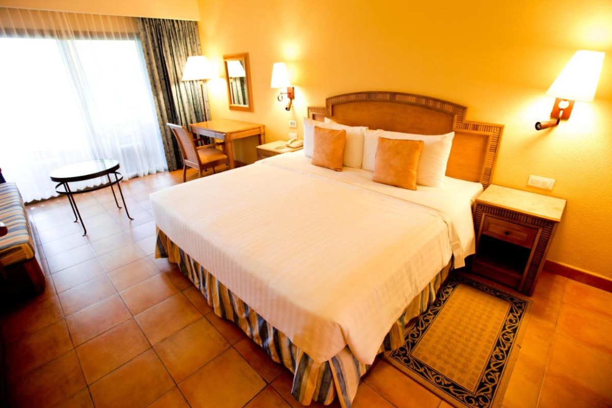 Barcelo Maya Tropical