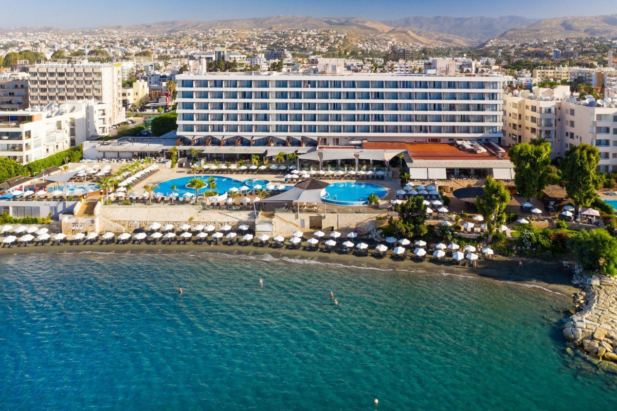 THE ROYAL APOLLONIA