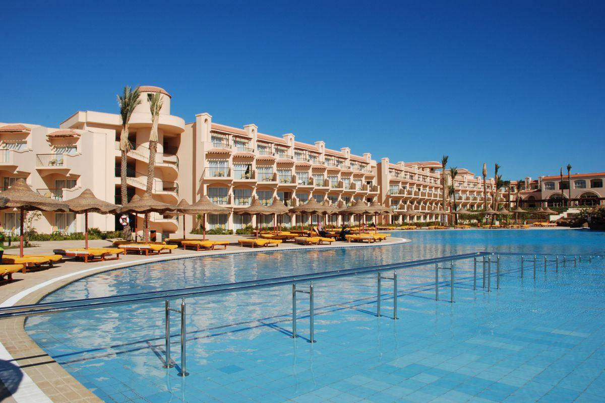PYRAMISA BEACH RESORT SAHL HASHEESH