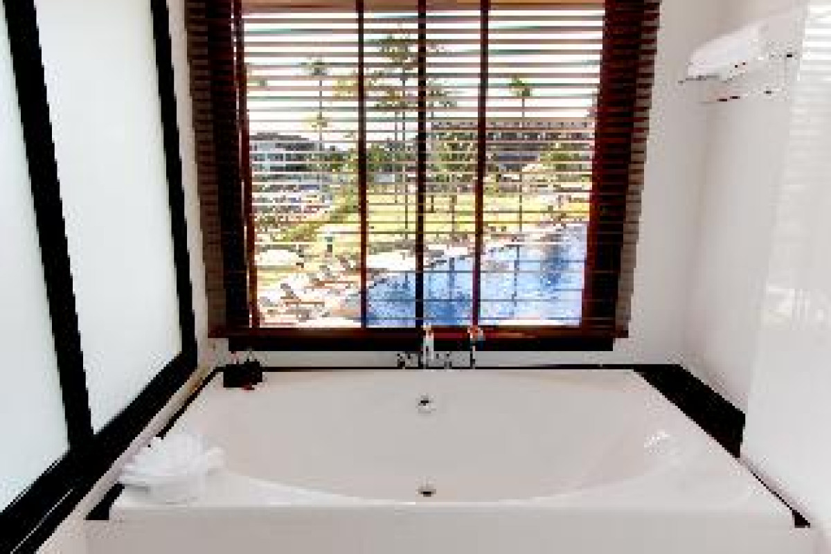 KAMALA BEACH RESORT