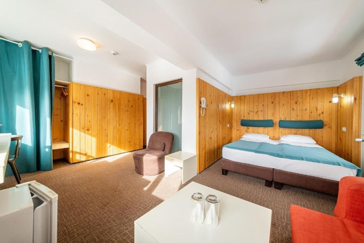 HOTEL COTA O MIE.