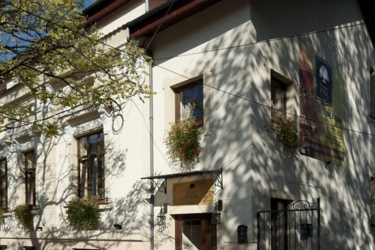 BOUTIQUE PENSIUNEA PARK