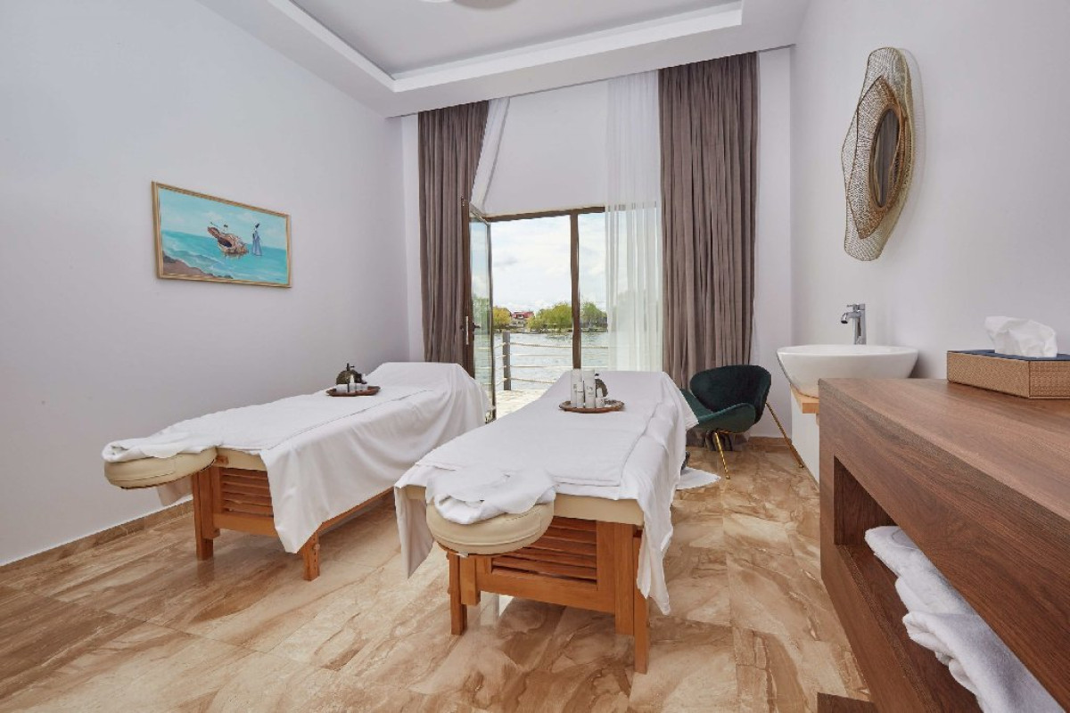 Lebada Luxury Resort Spa
