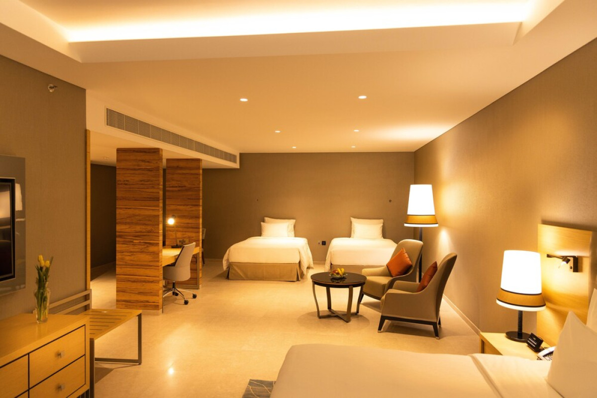 GRAND COSMOPOLITAN HOTEL