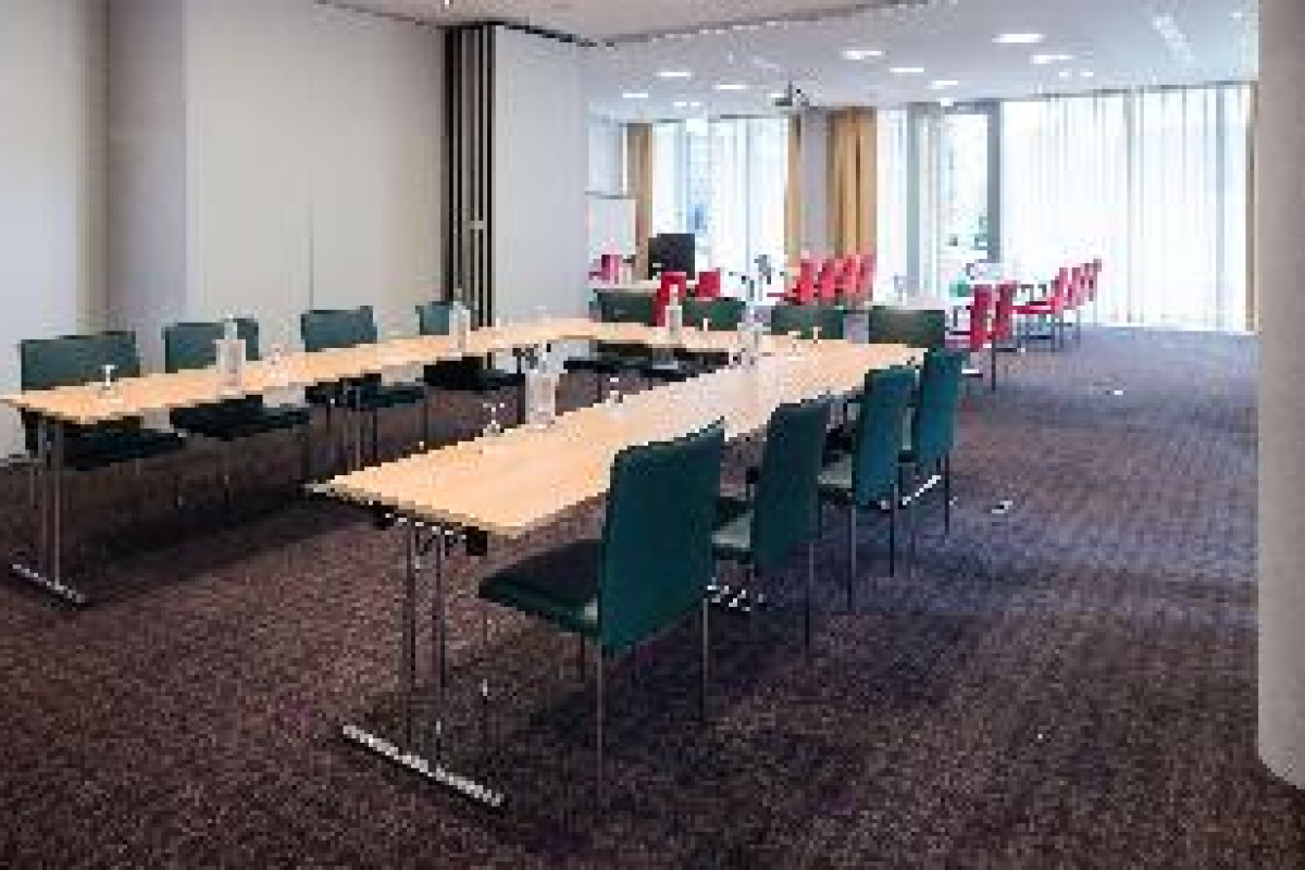 DoubleTree by Hilton Frankfurt Niederrad