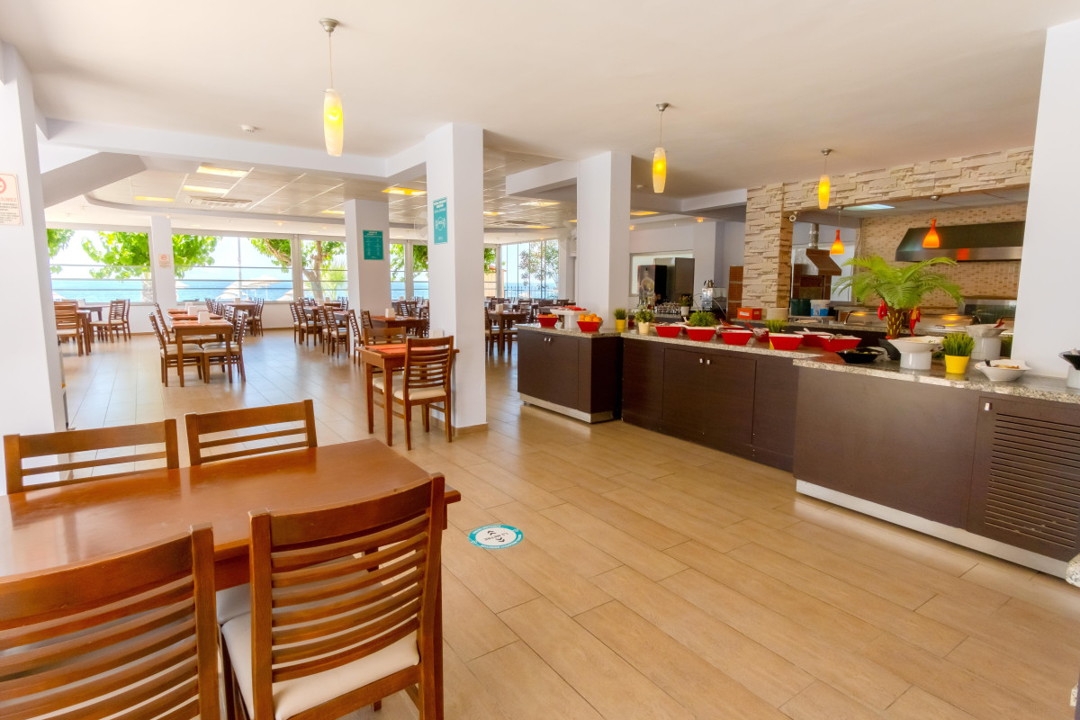 Dogan Beach Resort & SPA Hotel
