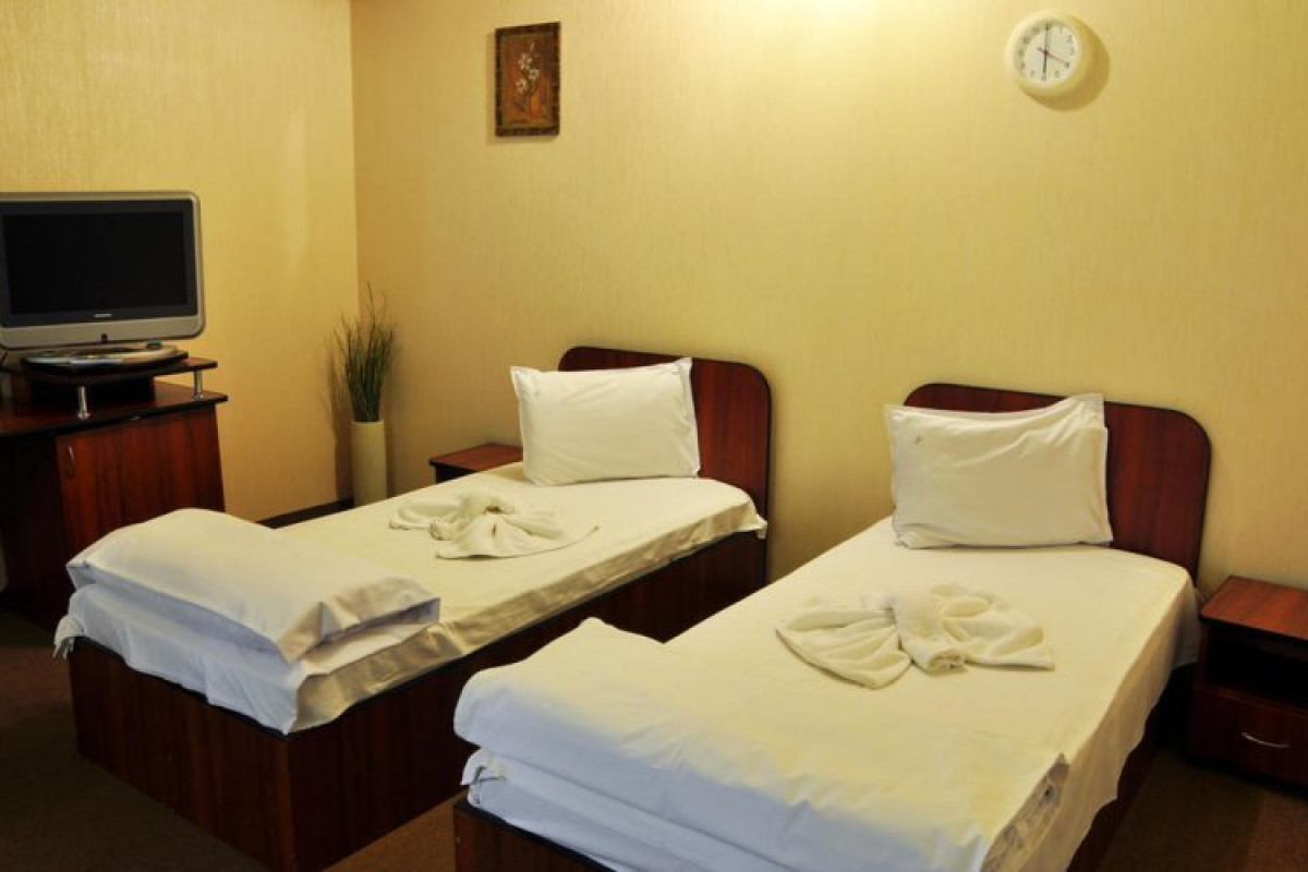 Hotel Charter