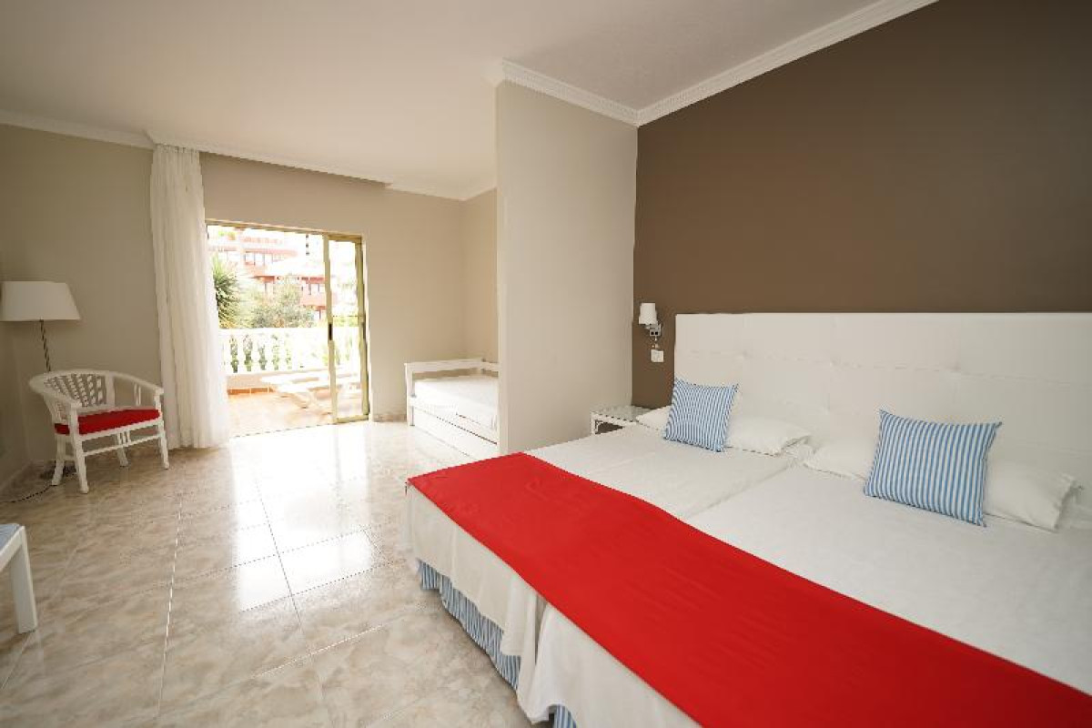 Hotel RF San Borondon
