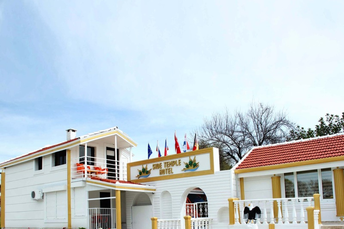 SIDE TEMPLE HOTEL