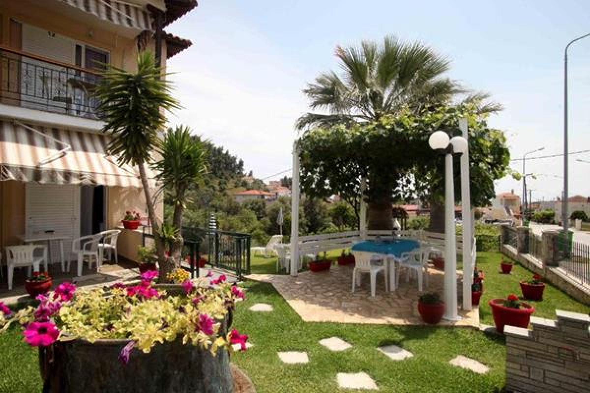 Skioni Studios