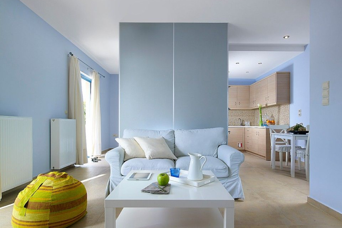 Xenia Residences & Suites