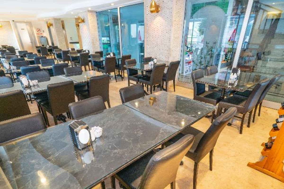 Kleopatra Celine Hotel