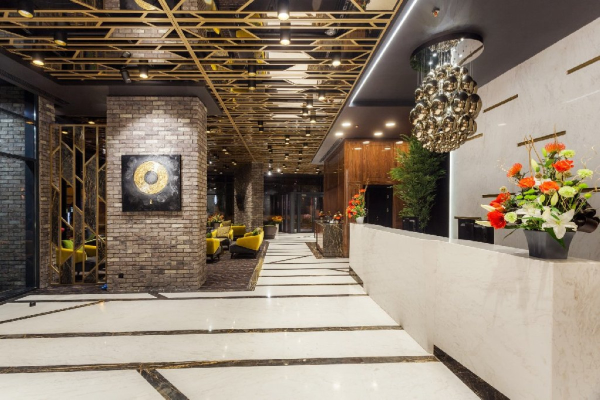 HOTEL PLATINIA