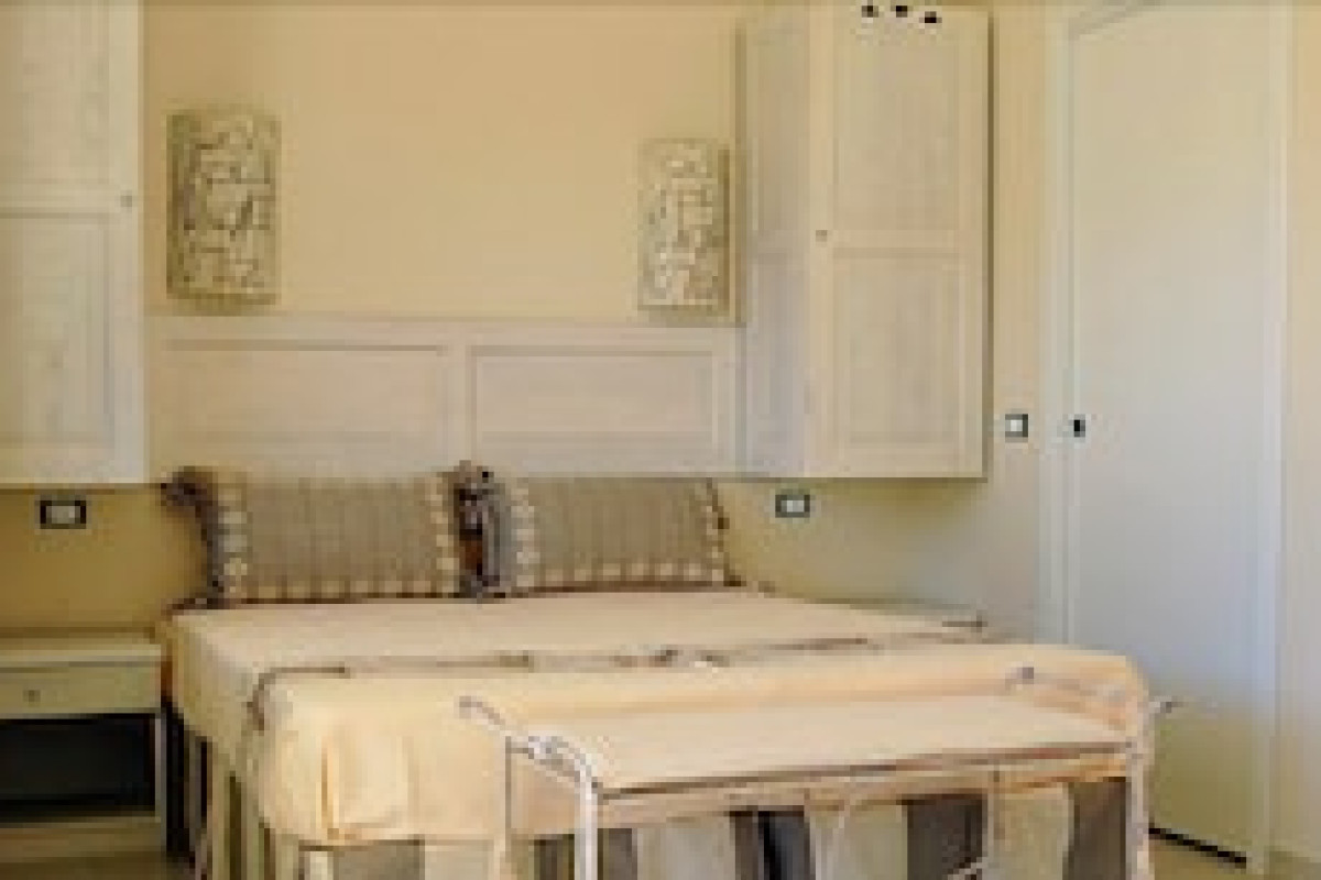BEACH HOTEL BUDONI