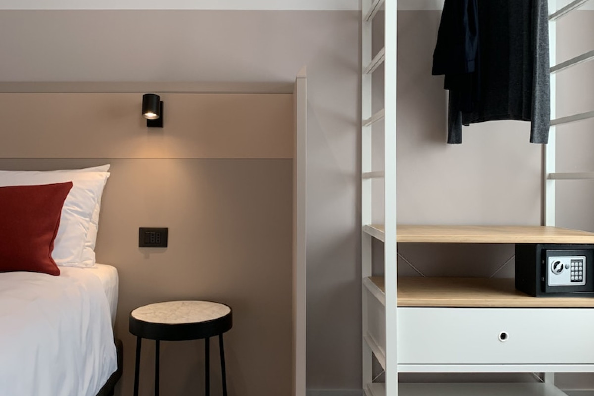 ATLAS APARTHOTEL