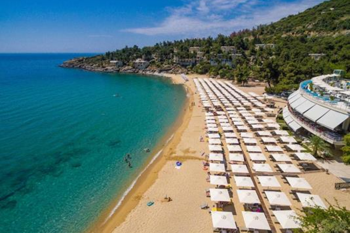 Tosca Beach Hotel