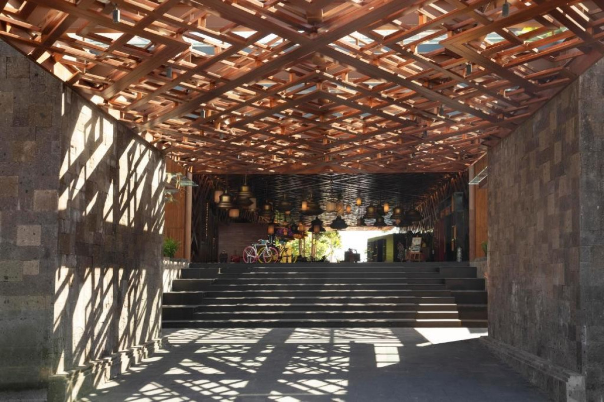 Indigo Bali Seminyak beach