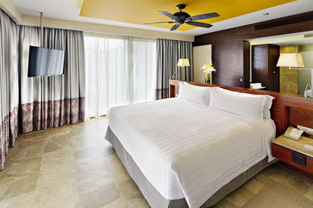 Barcelo Maya Beach
