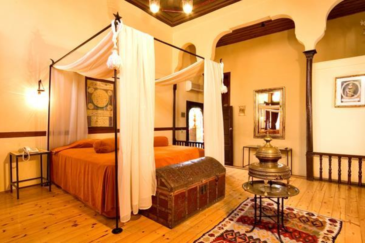 ALP PASA HOTEL