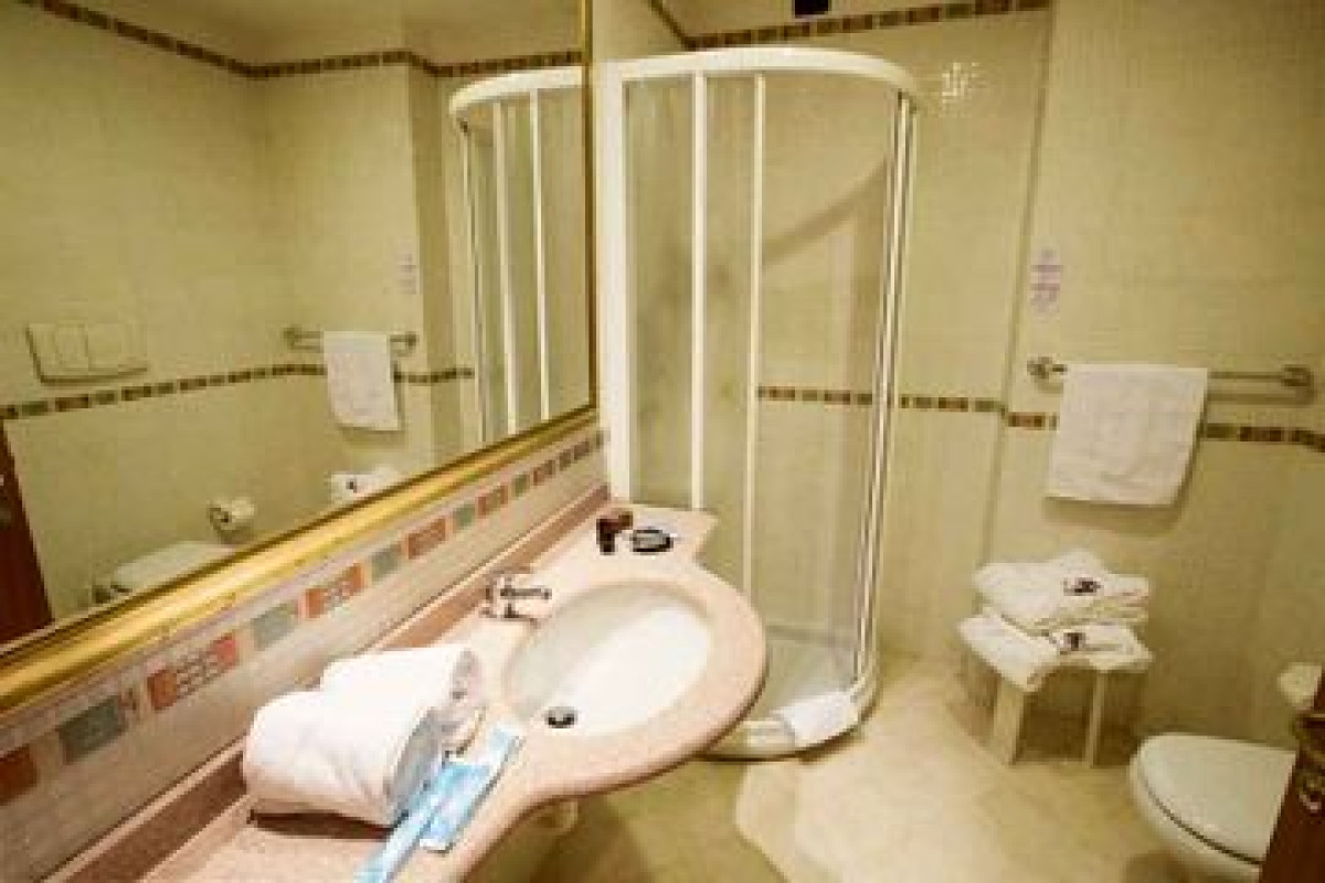 IH HOTELS MILANO ST. JOHN