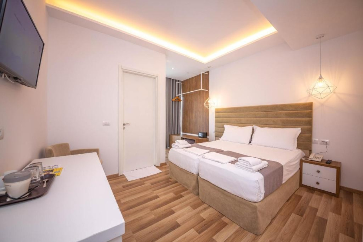 Bianco Hotel