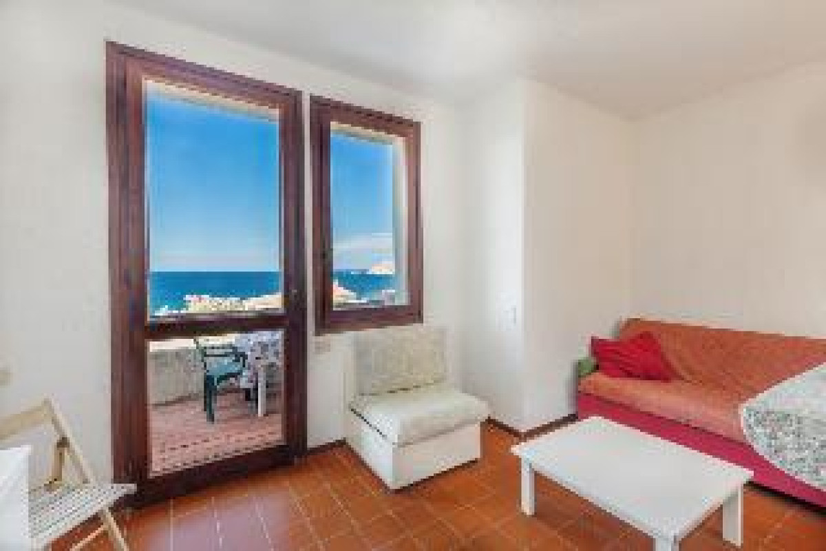 RESIDENCE BAIA SANTA REPARATA