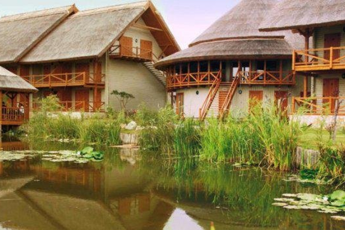 COMPLEX GREEN VILLAGE