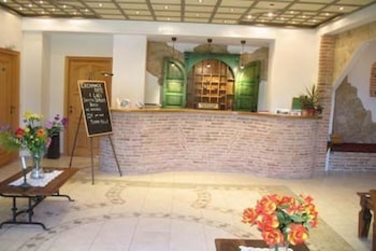 ANAGENESSIS VILLAGE HOTEL