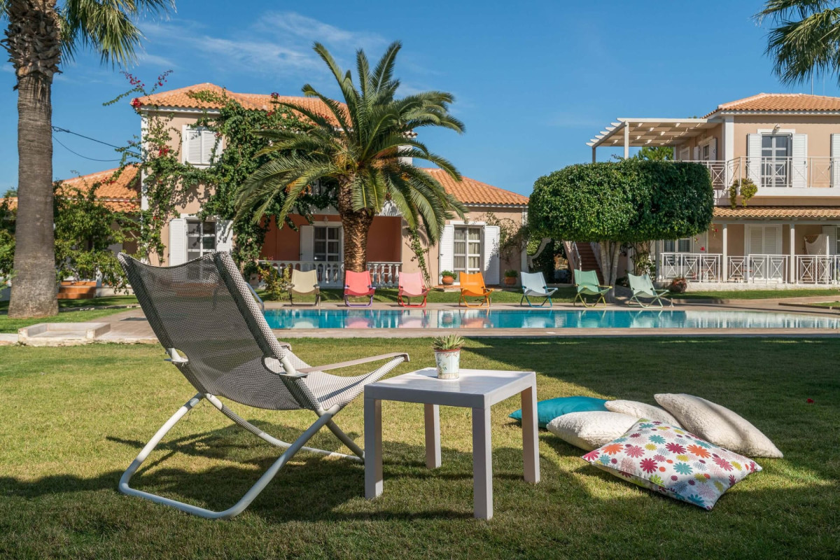 Aeolos Boutique Hotel  Suites