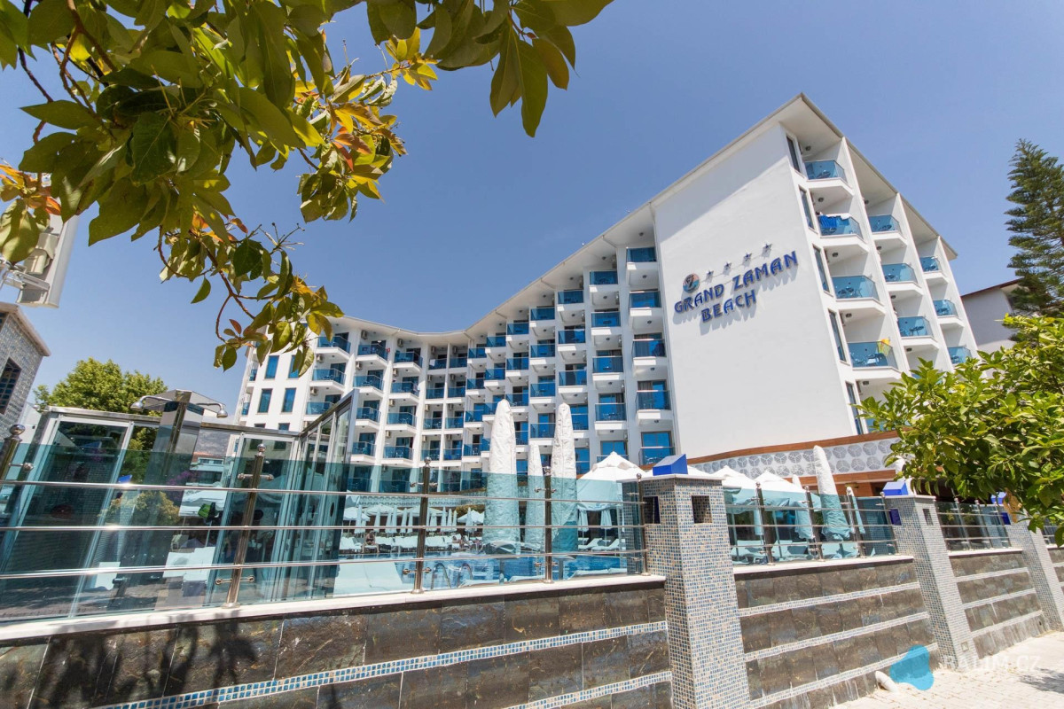 Grand Zaman Beach