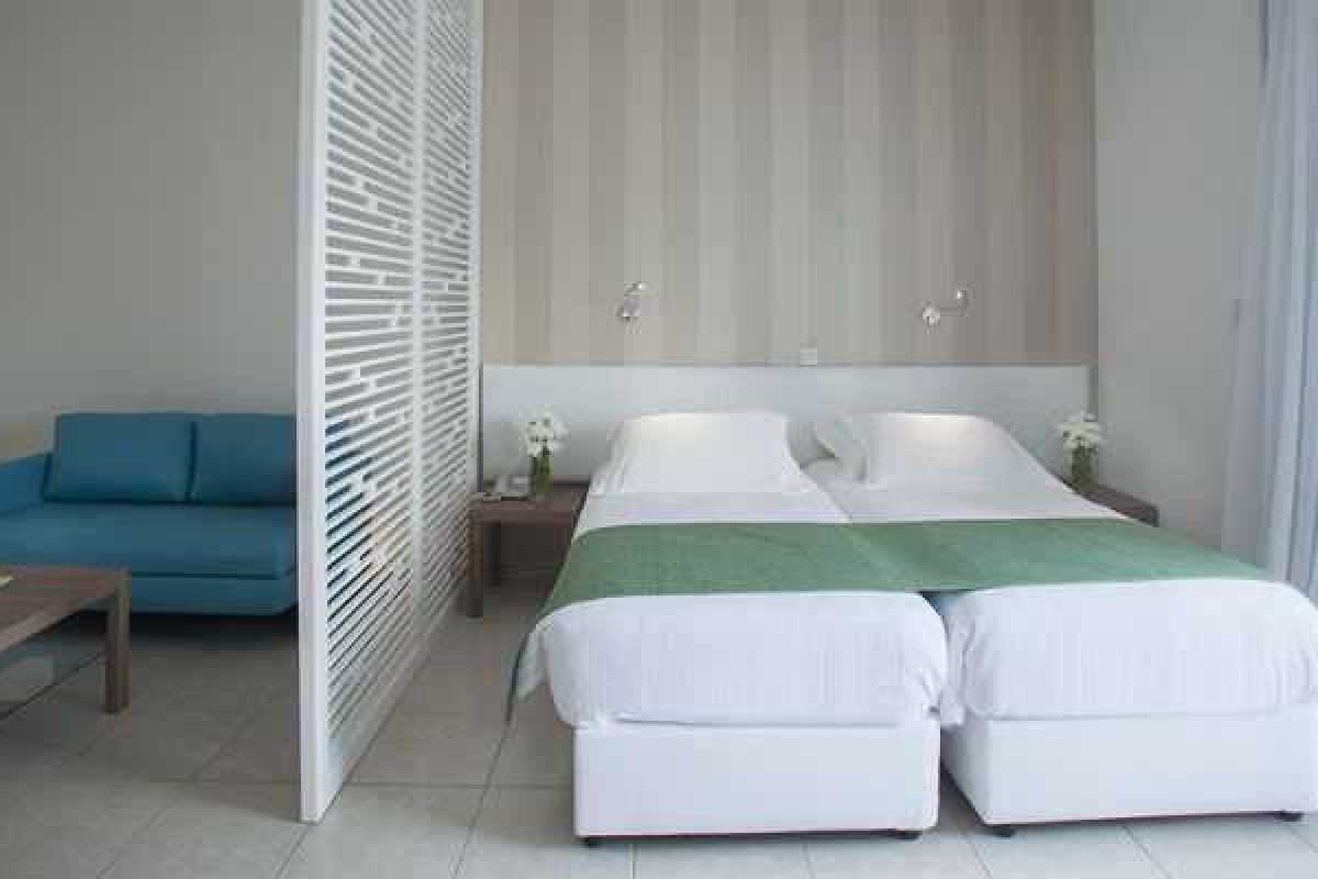 PRINCESSA VERA HOTEL APARTMENTS