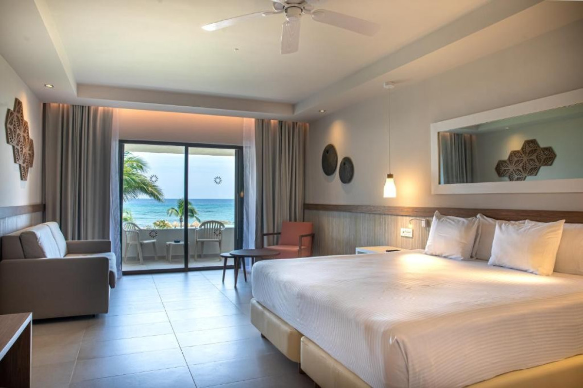 Bahia Principe Escape Tequila
