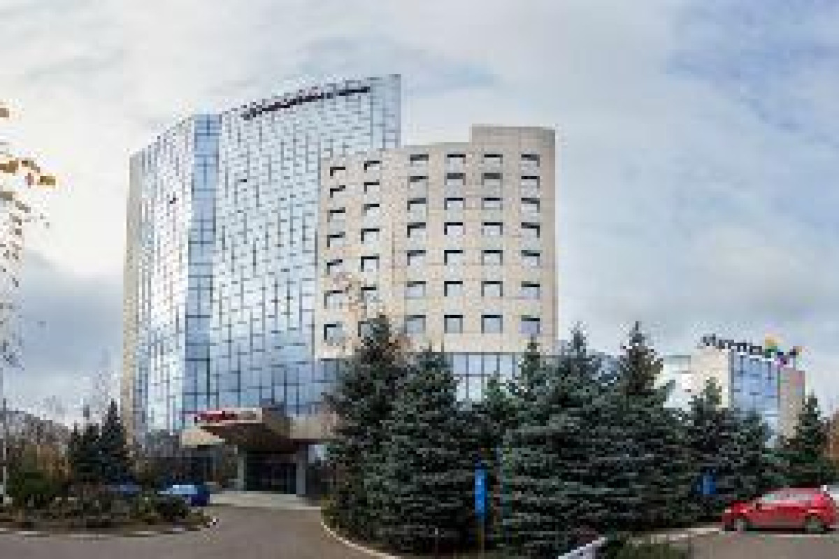 HAMPTON BY HILTON