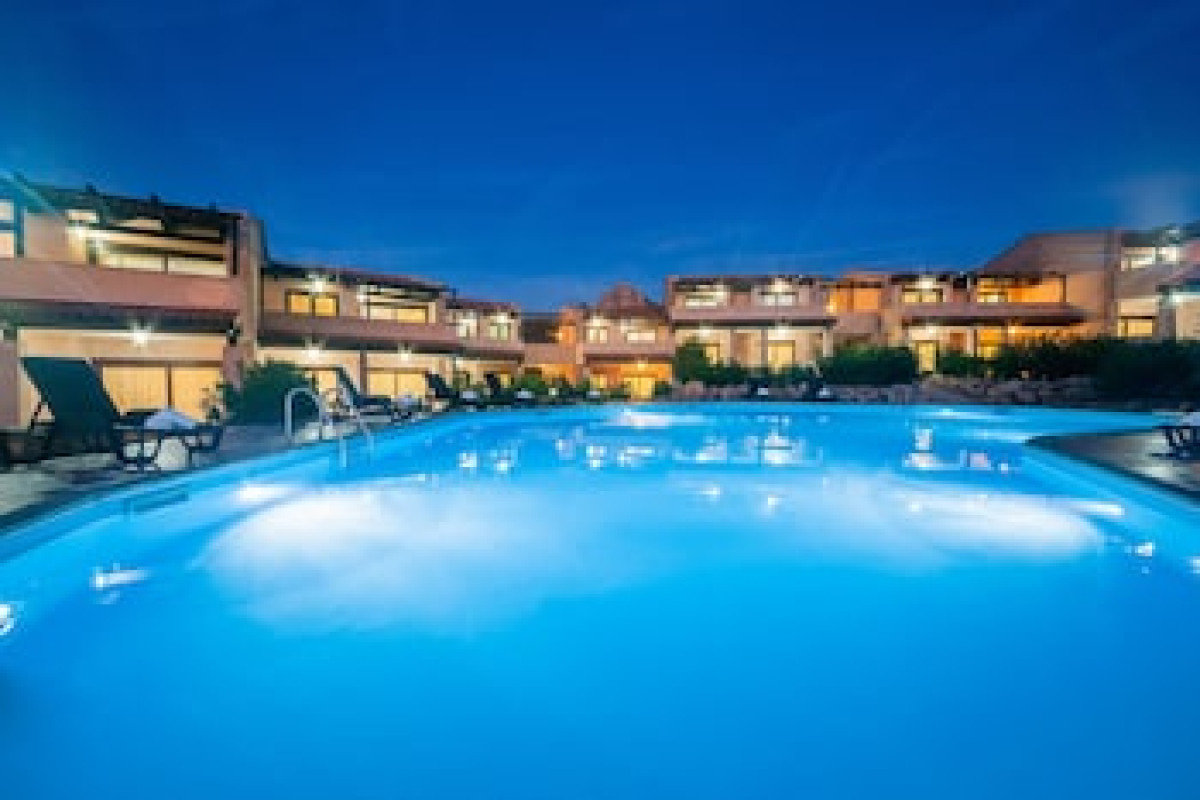 GRAVINA RESORT